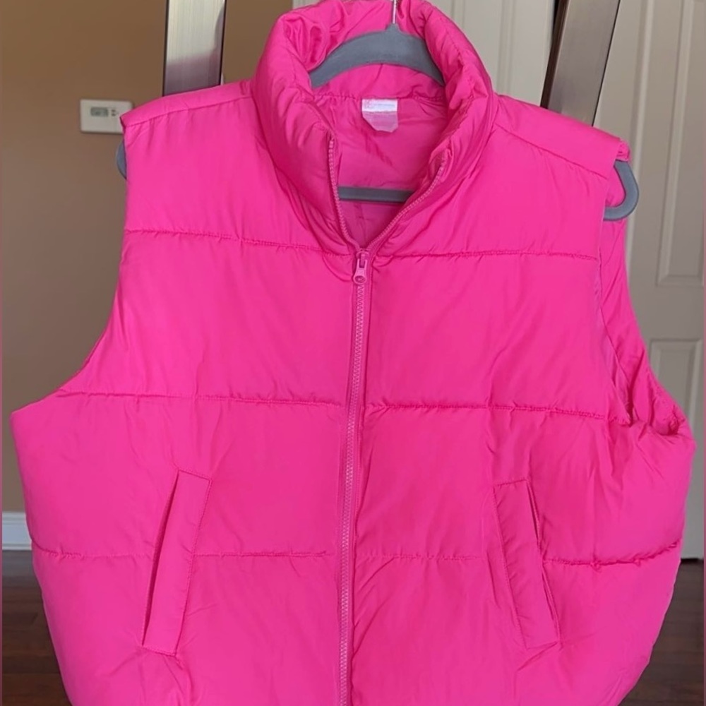 No Boundaries Vibrant Pink Quilted Vest